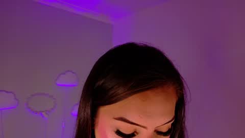 Snapshot of anavicc__ chatting on 06.15.26 Kendra online show from 06.15.26
