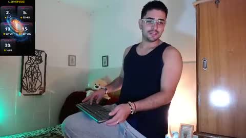 Snapshot of andders_ chatting on 06.17.26 Anders online show from 06.17.26