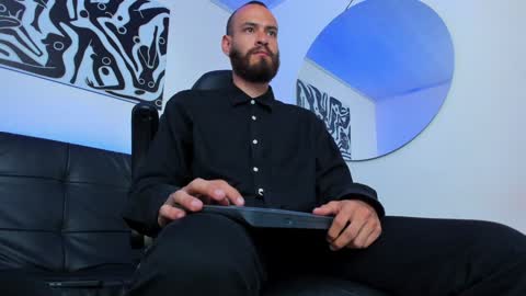 Andrs   -                   online show from 01.11.25