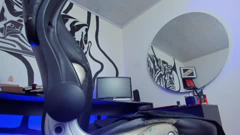 Andrs   -                   online show from 04.28.26