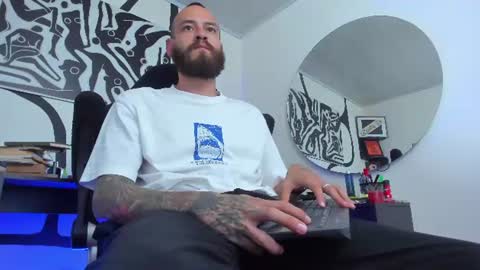 Snapshot of anders_x chatting on 06.14.26 Andrs - online show from 06.14.26