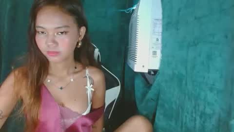 andiaprecious_ online show from 04.27.26