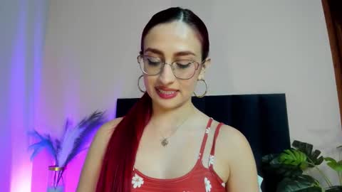 Andra Cyrus online show from 12.23.25