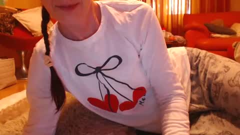 Snapshot of andrasweetie chatting on 06.20.26 Andra online show from 06.20.26