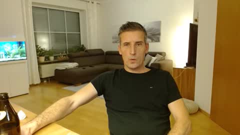 Name online show from 11.30.25
