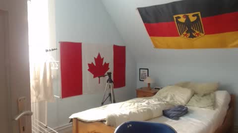 Andre online show from 09.17.25