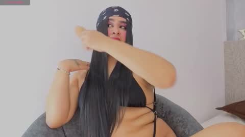 Snapshot of andre3969 chatting on 03.10.26 Andre online show from 03.10.26