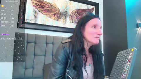 Snapshot of andre_cloefoxx_ chatting on 01.18.26 Cloe online show from 01.18.26