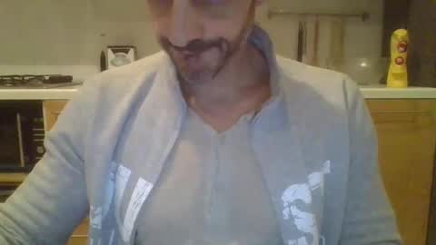 Snapshot of andrea_feetlover chatting on 12.18.25 andrea_feetlover online show from 12.18.25