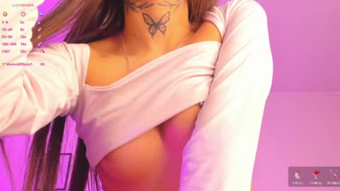 Snapshot of andrea_flow chatting on 02.09.25 Andrea online show from 02.09.25