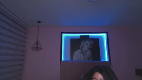 Snapshot of andrea_ramoss_ chatting on 03.05.25 Andrea Ramos online show from 03.05.25