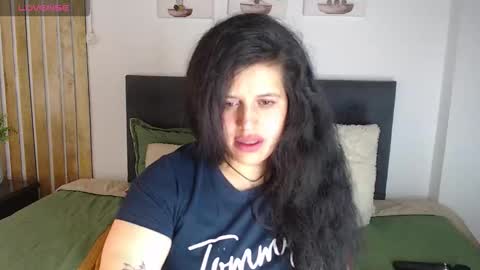 Snapshot of andrea_secret_ chatting on 11.19.25 ANDREA online show from 11.19.25