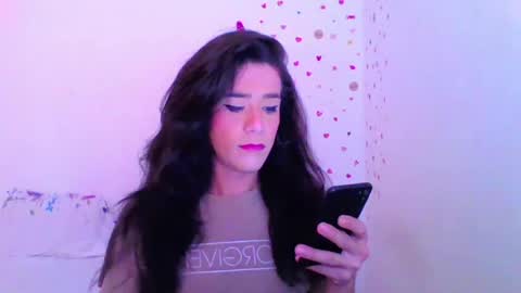 Snapshot of andrea_sexdollx chatting on 06.17.26 ANDREINA online show from 06.17.26