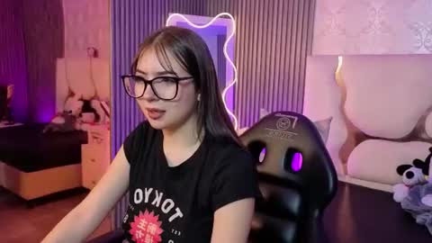 andrea_tay1 online show from 08.05.26