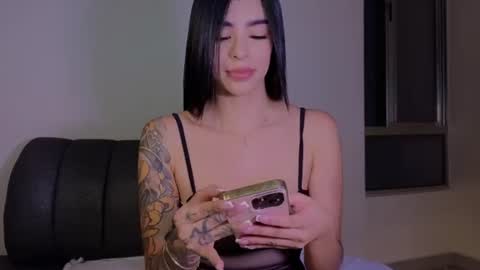 Snapshot of andrea_torres_ chatting on 07.13.26 online show from 07.13.26