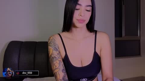 Snapshot of andrea_torres_ chatting on 07.14.26 online show from 07.14.26