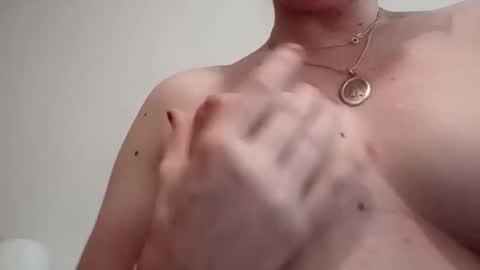 andreamartinssean2018 online show from 04.27.26