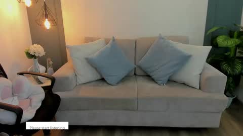 Snapshot of andrecastaneda chatting on 06.06.26 Andre Castaneda online show from 06.06.26