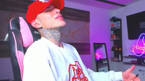 andrees_s online show from 10.26.25