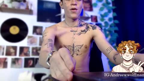 Snapshot of andreewwolffman chatting on 01.14.25 Andrew online show from 01.14.25