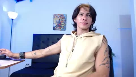 Snapshot of andreey50 chatting on 11.29.25 Andrey online show from 11.29.25