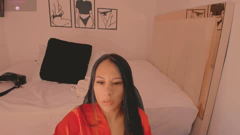 andreita__bustamante online show from 01.30.25