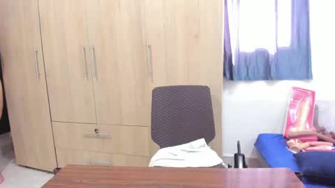 Snapshot of andreitatruji chatting on 05.15.26 yudith online show from 05.15.26