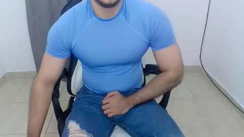andres180950734 online show from 10.17.25