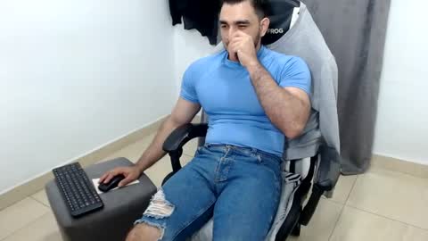 Snapshot of andres180950734 chatting on 07.02.26 andres180950734 online show from 07.02.26