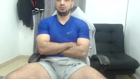 Snapshot of andres180950734 chatting on 07.30.26 andres180950734 online show from 07.30.26