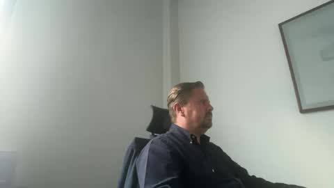 Snapshot of andres19807342 chatting on 06.22.26 andres19807342 online show from 06.22.26