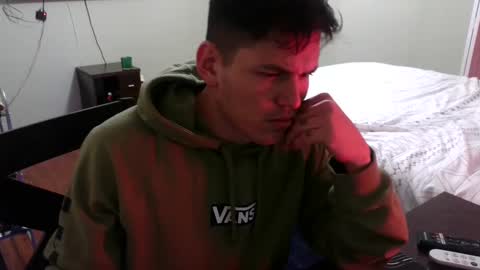 andres817542 online show from 01.02.25