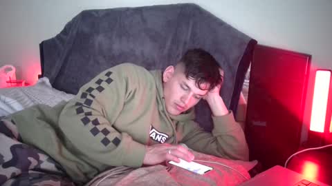 andres817542 online show from 01.19.25