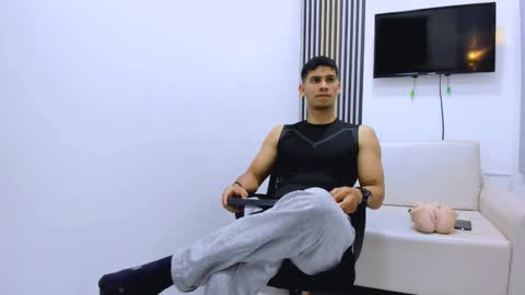 andres_stud online show from 02.07.26