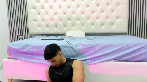 andres_stud online show from 03.11.26