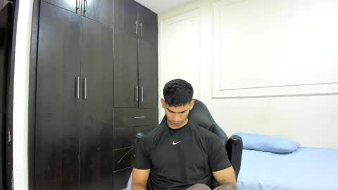 andres_stud online show from 04.26.26