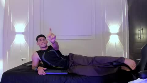 Snapshot of andres_stud chatting on 06.05.26 andres_stud online show from 06.05.26