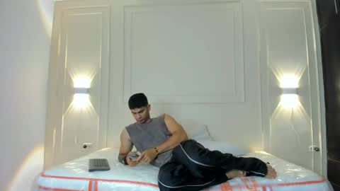 andres_stud online show from 06.22.26