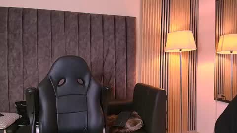 andres_stud online show from 07.07.26