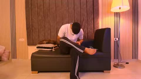 andres_stud online show from 07.12.26
