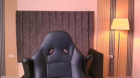 andres_stud online show from 07.18.26