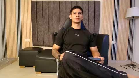 andres_stud online show from 08.06.26