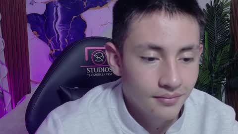 andres_tay online show from 05.25.26