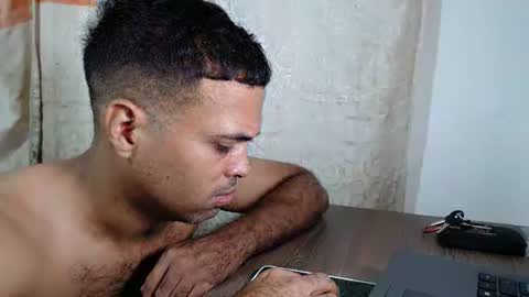 Snapshot of andresfern chatting on 11.23.25 ANDRES online show from 11.23.25