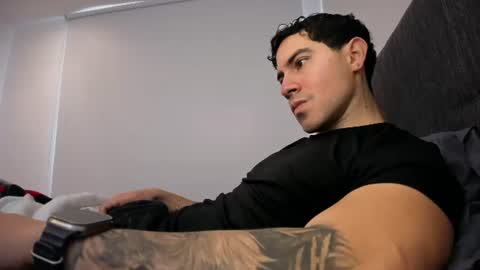 Snapshot of andresjuan92 chatting on 08.06.26 onlyfanscallmegotter online show from 08.06.26