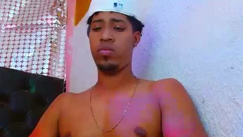 Snapshot of andreswj_bigcock20 chatting on 02.14.26 andreswj bigcock20 online show from 02.14.26