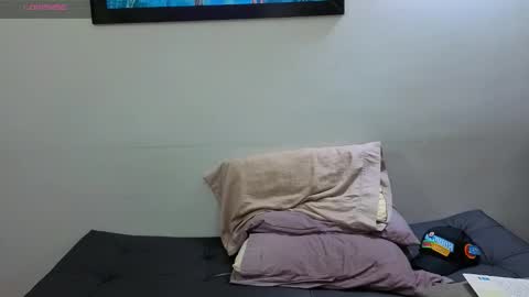 Snapshot of andrew_hot_999 chatting on 10.29.25 Andrew online show from 10.29.25