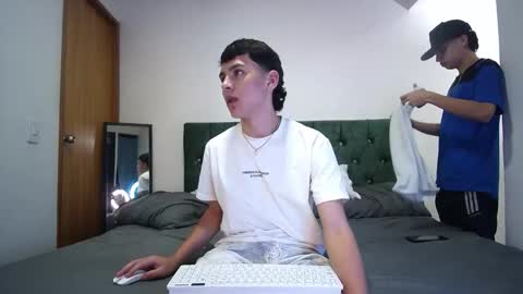 andrew restrepo online show from 09.23.25