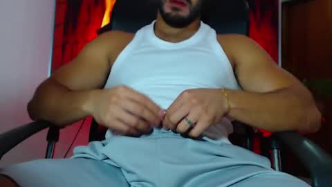 Snapshot of andrew_west_ chatting on 01.17.25 ANDREW WEST online show from 01.17.25