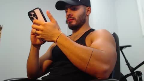 Snapshot of andrew_west_ chatting on 01.27.25 ANDREW WEST online show from 01.27.25